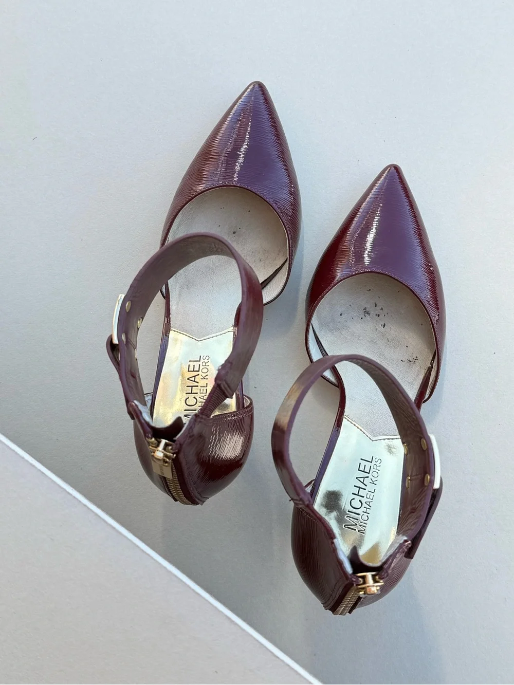 Michael Kors Glossy Burgundy Patent Slingback with Gold Hardware Women Size 7.5